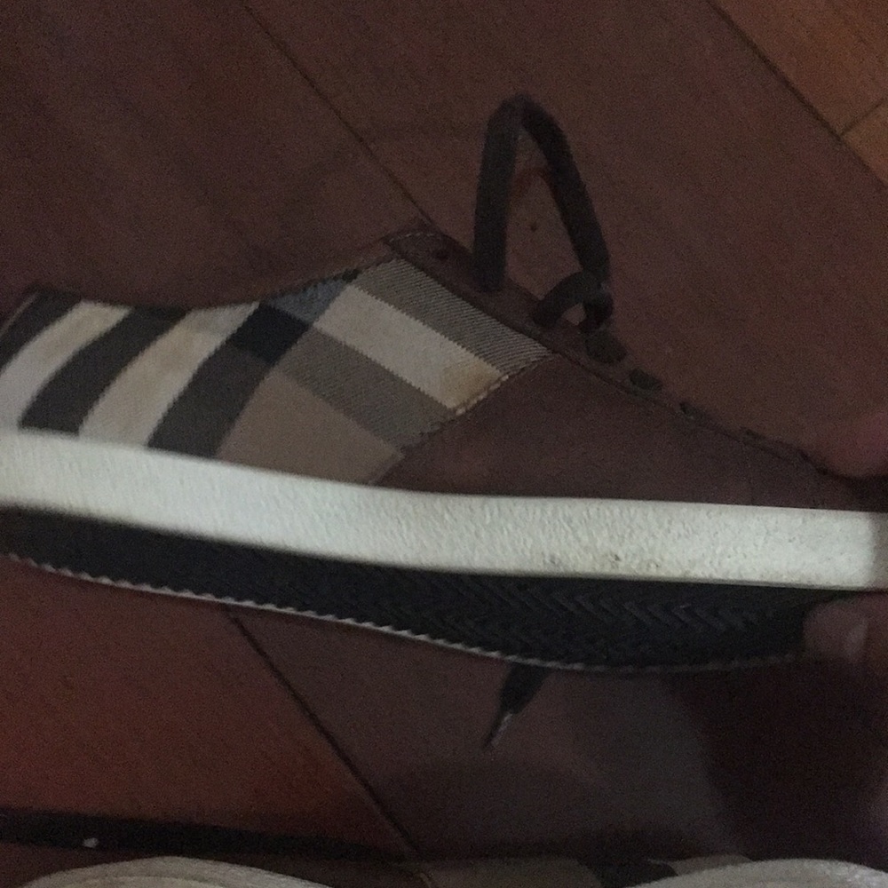 Burberry snekers size 40 - Picture 5 of 7